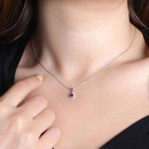 0.34 Karat Safir Pırlanta Kolye